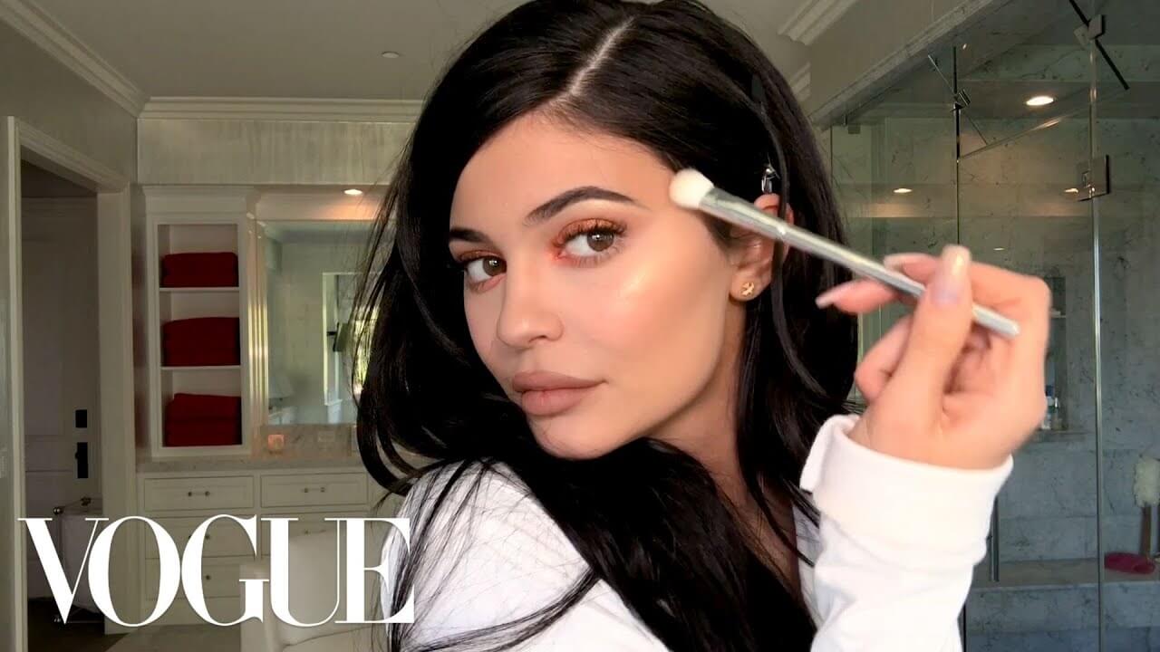 Its Kylie Jenner doing makeup and making video in her channel